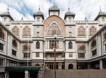 本願寺神戸別院（モダン寺）